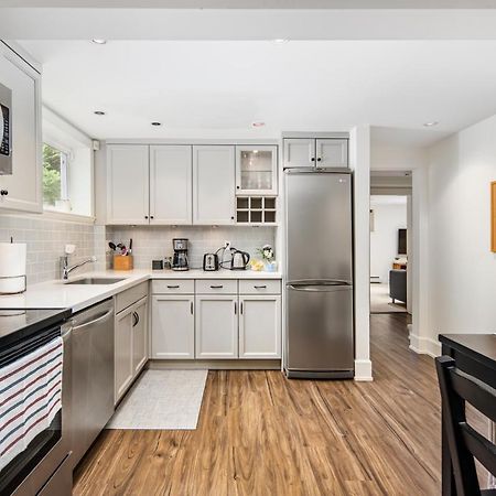 Gorgeous 4 Bedroom Garden Level Suite At Vancouver West & Ubc Ngoại thất bức ảnh