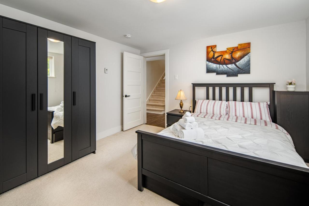 Gorgeous 4 Bedroom Garden Level Suite At Vancouver West & Ubc Ngoại thất bức ảnh